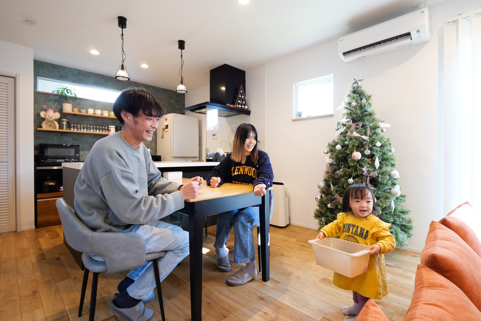 最初にお話しを聞いた時の人柄の印象で、家を建てるならジョイナ スホームがいいな！と 画像