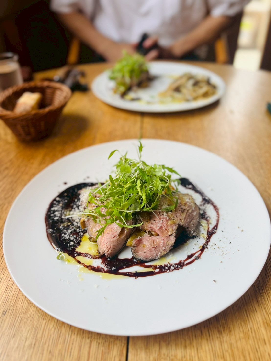 好きな食べ物：お肉料理全般