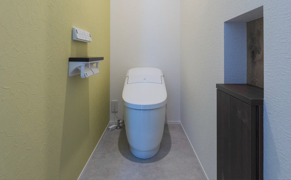 トイレインテリアを整えるアイデアとは？事例と共にポイントを解説 アイキャッチ画像