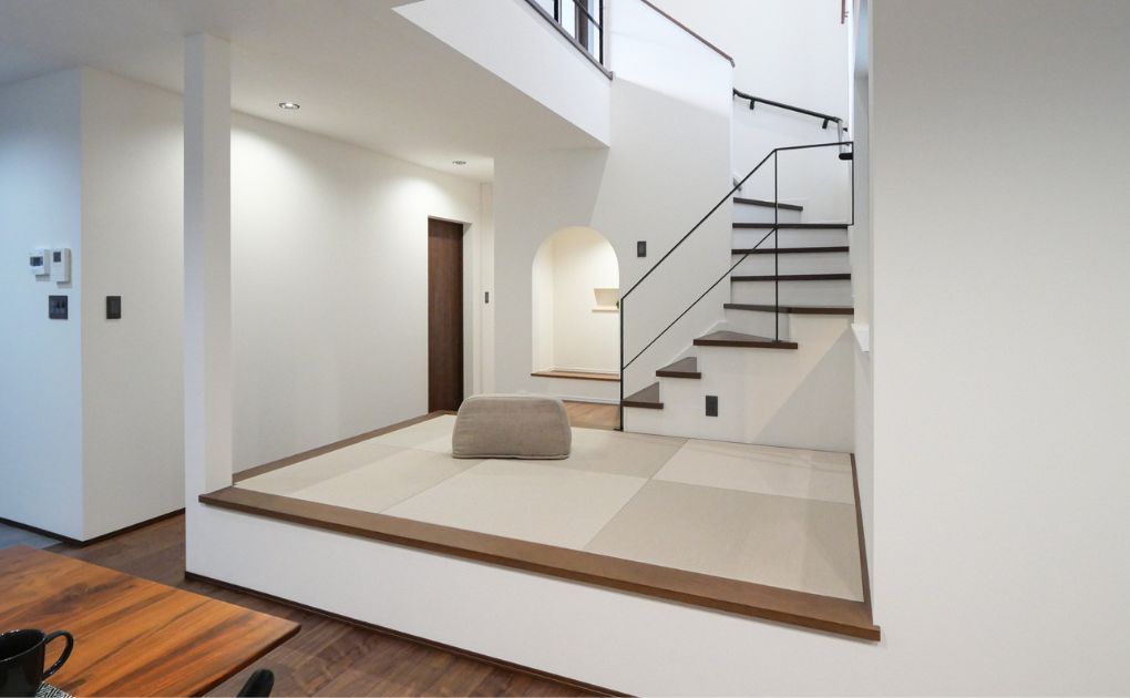 【事例あり】小上がり和室の魅力とは？設計時のポイントやよくある後悔・対策方法 アイキャッチ画像